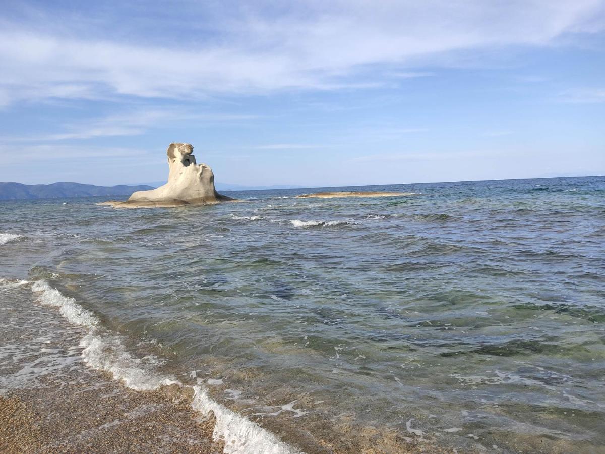 Armenos Villas Ierissós Buitenkant foto